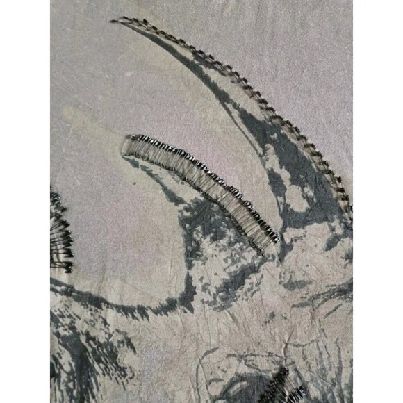 Sean John T-Shirt Men's XL Safety Pinned Rhino Gray Short Sleeve - Picture 4 of 9